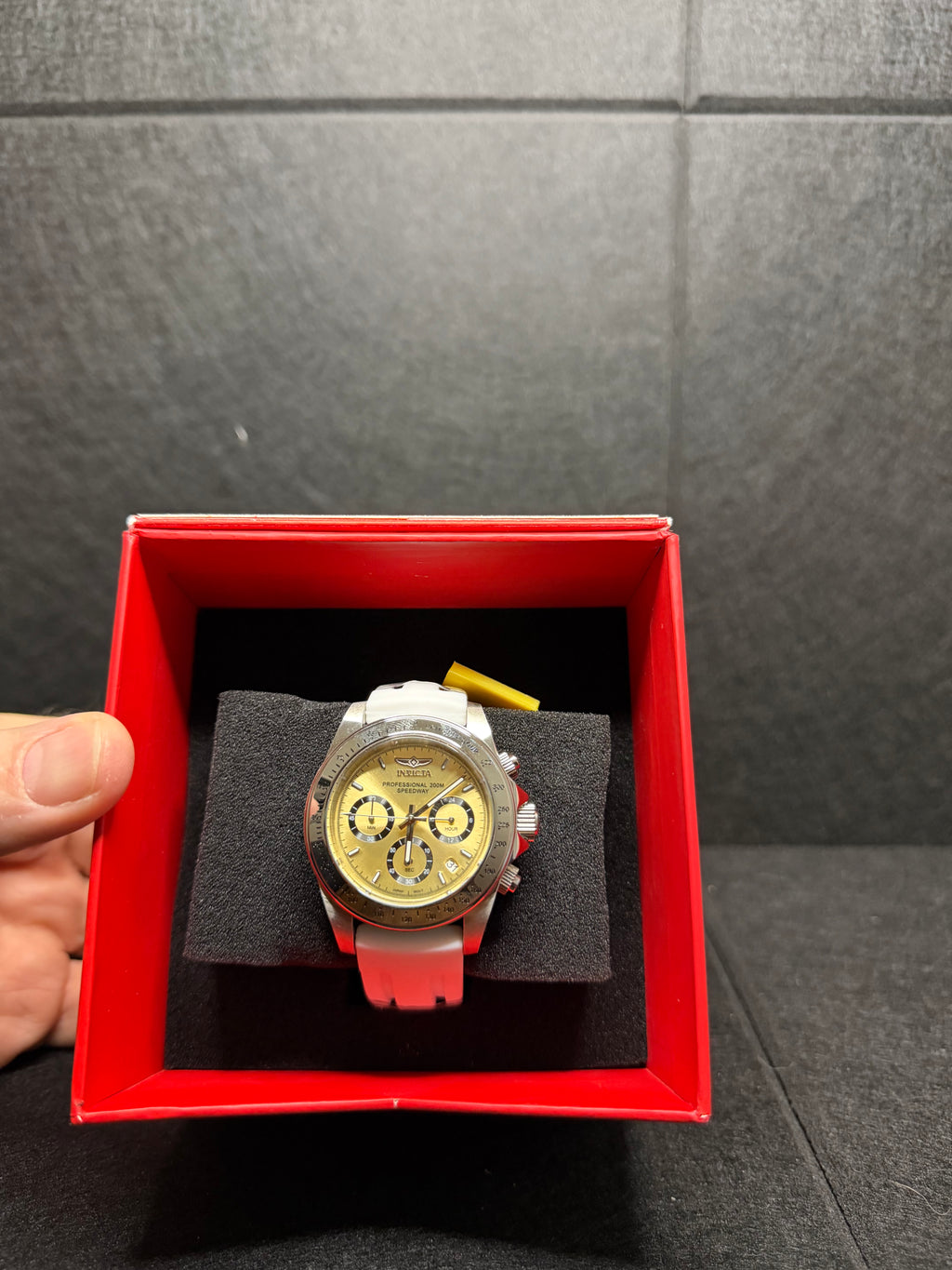 Invicta Speedway Men's Watch (Mod: 50487)